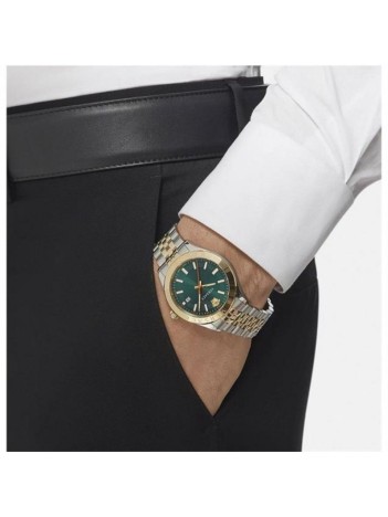 Versace VRSCVEVK00620 Erkek Kol Saati