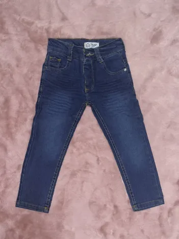 2-7 Yaş Arası Erkek Çocuk Jeans Pantolon Dar Paça Mavi 2-7 Yaş Arası Erkek Çocuk Jeans Pantolon Dar Paça Mavi