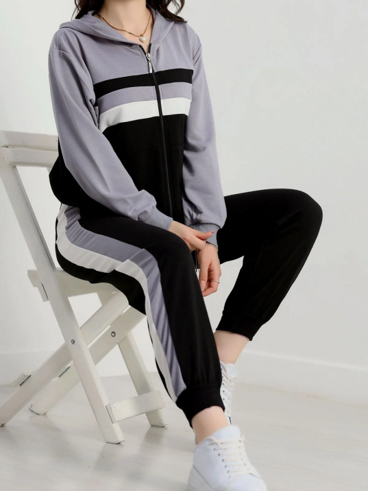 2 İplik Alt Üst Eşofman Takımı Siyah Gri 2 İplik Alt Üst Eşofman Takımı Siyah Gri