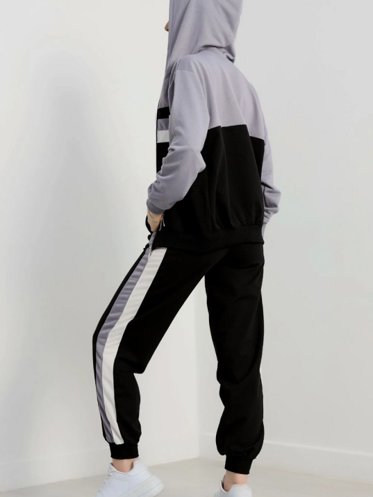 2 İplik Alt Üst Eşofman Takımı Siyah Gri 2 İplik Alt Üst Eşofman Takımı Siyah Gri