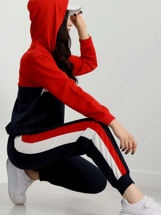 2 İplik Alt Üst Eşofman Takımı Siyah Kırmızı 2 İplik Alt Üst Eşofman Takımı Siyah Kırmızı