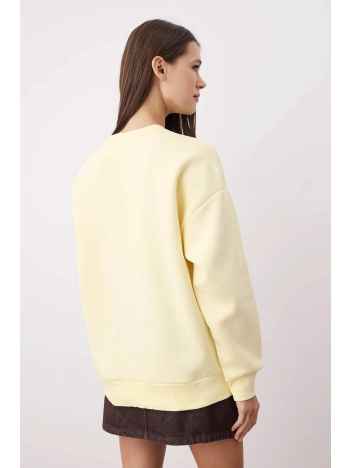 3 İplik Şardonlu Bisiklet Yaka Sweatshirt Sarı 3 İplik Şardonlu Bisiklet Yaka Sweatshirt Sarı