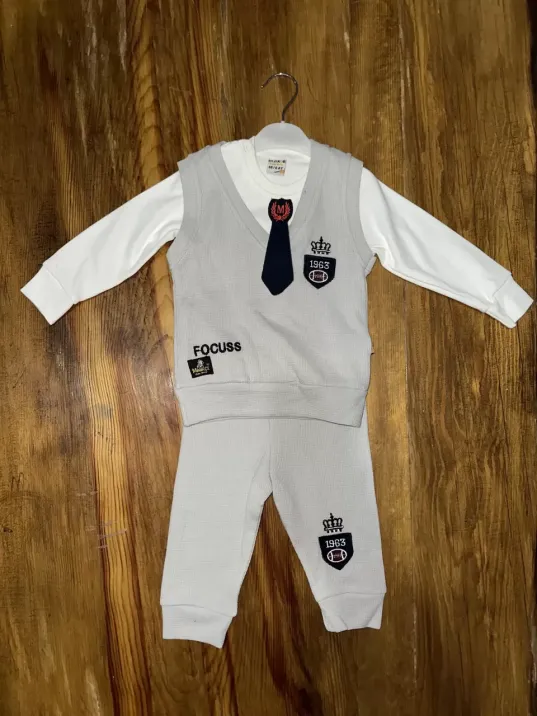 6-24 Aylık Kravatlı Üçlü Takım Gri