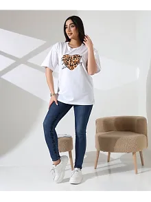 Leopar Kalp Baskılı Tişört