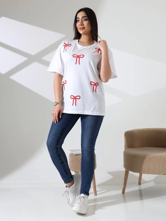 Kurdele baskılı tişört Kurdele baskılı tişört