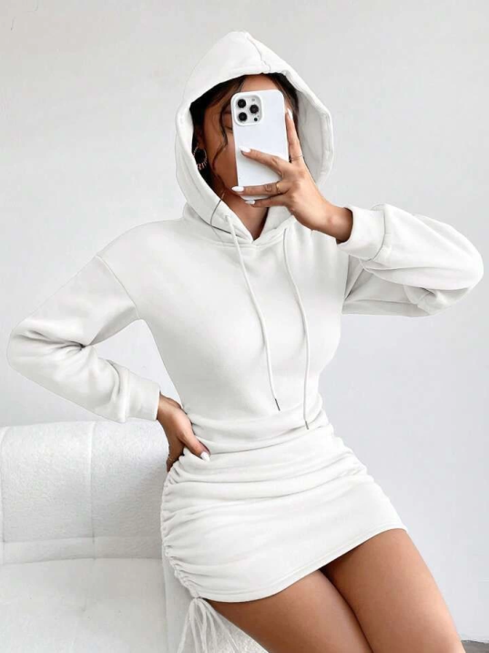 3 iplik şardonlu kapşonlu elbise beyaz 3 iplik şardonlu kapşonlu elbise beyaz