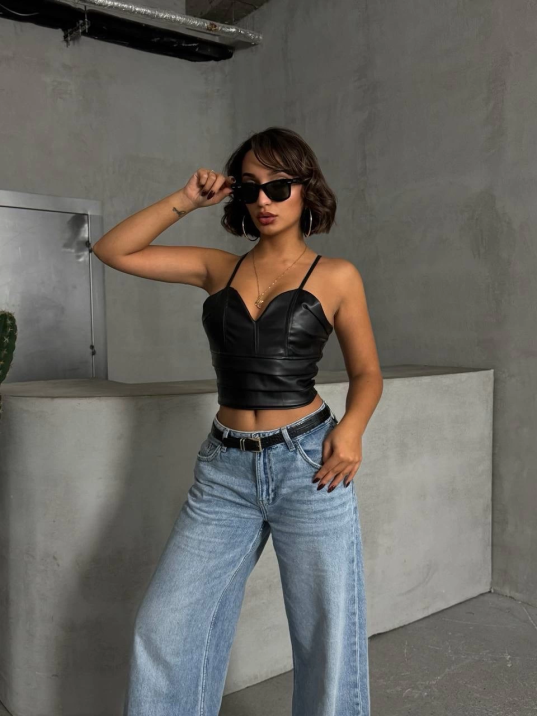 İp askılı yandan fermuarlı rastale deri crop siyah s24113 İp askılı yandan fermuarlı rastale deri crop siyah s24113