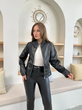 Mevsimlik Deri Ceket Siyah St255510