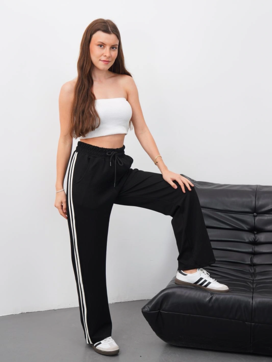 Yandan çift şeritli pantolon siyah