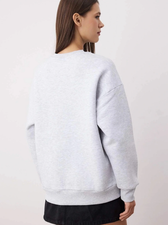 3 İplik Şardonlu Bisiklet Yaka Sweatshirt Gri 3 İplik Şardonlu Bisiklet Yaka Sweatshirt Gri