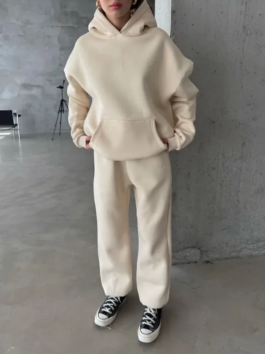 3 İplik Şardonlu Lastik Paça Eşofman Bej P510439 3 İplik Şardonlu Lastik Paça Eşofman Bej P510439