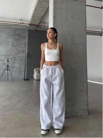 3 İplik Şardonlu Oversize Eşofman Gri 3 İplik Şardonlu Oversize Eşofman Gri