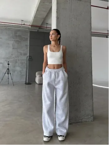 3 İplik Şardonlu Oversize Eşofman Gri 3 İplik Şardonlu Oversize Eşofman Gri