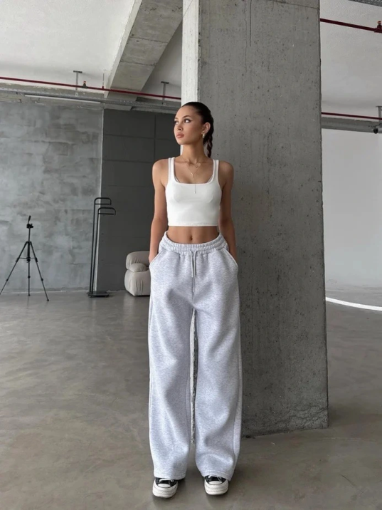 3 İplik Şardonlu Oversize Eşofman Gri 3 İplik Şardonlu Oversize Eşofman Gri