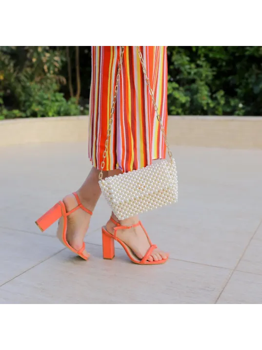 Uzun Zincir Kollu Kapaklı İnci Çanta Beyaz