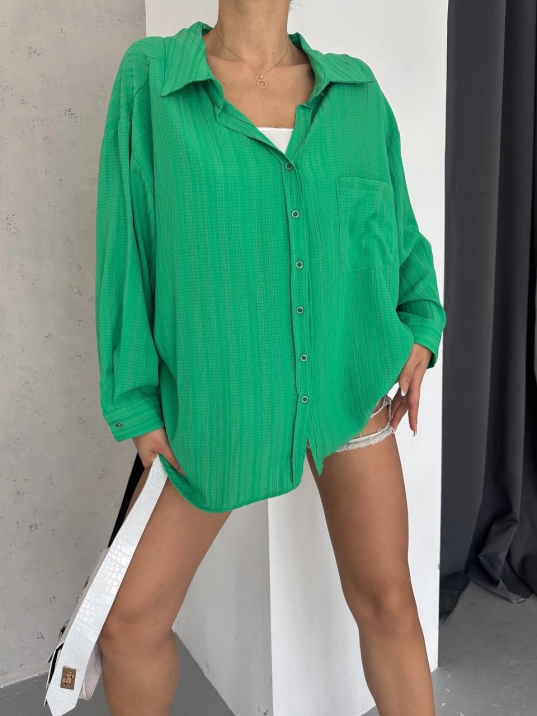 Ağaç kabuğu oversize arkası pileli gömlek Ağaç kabuğu oversize arkası pileli gömlek