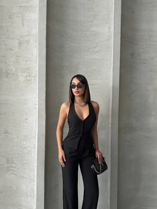 Akraflı Keten Takım