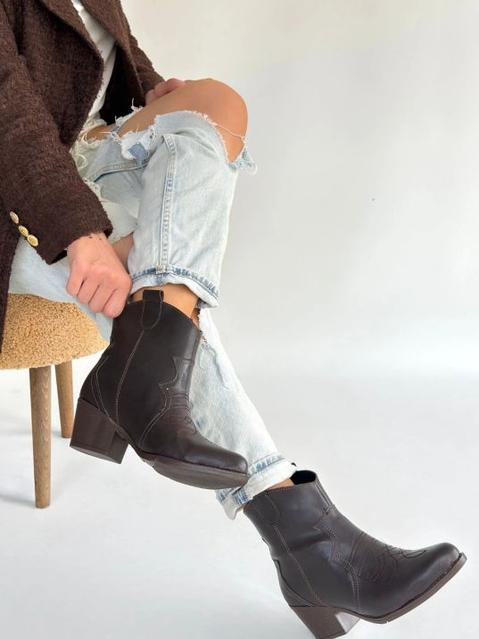 Akver Acı Kahve Cilt Topuklu Bot