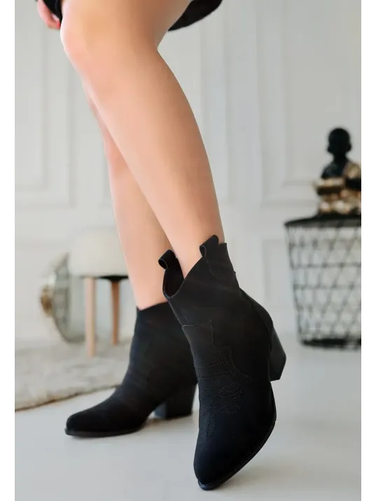 Akver Siyah Nubuk Topuklu Bot Akver Siyah Nubuk Topuklu Bot