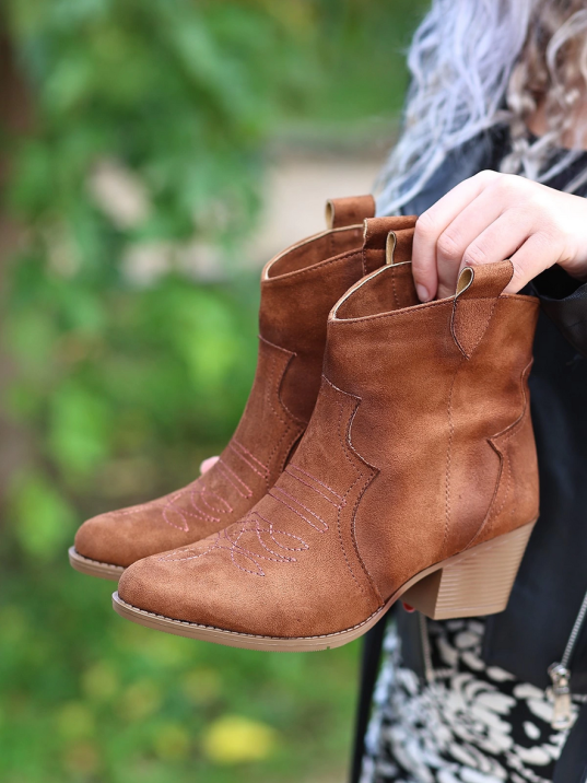 Akver Taba Süet Topuklu Bot Akver Taba Süet Topuklu Bot