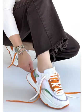 Aleh Beyaz Cilt Turuncu Detaylı Çift Bağcıklı Spor Ayakkabı