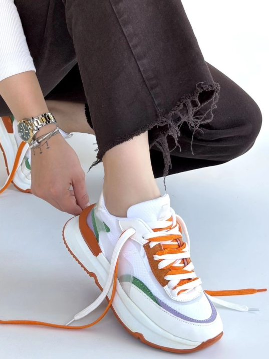 Aleh Beyaz Cilt Turuncu Detaylı Çift Bağcıklı Spor Ayakkabı