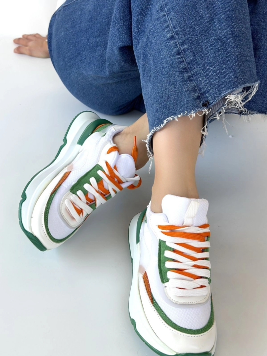 Aleh Beyaz Cilt Yeşil Detaylı Çift Bağcıklı Spor Ayakkabı