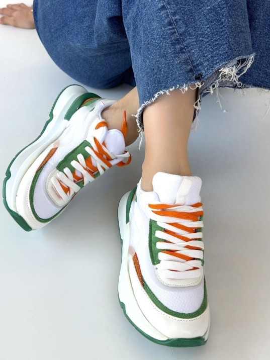 Aleh Beyaz Cilt Yeşil Detaylı Çift Bağcıklı Spor Ayakkabı