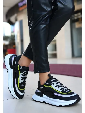 Aleh Siyah Cilt Lila Detaylı Spor Ayakkabı