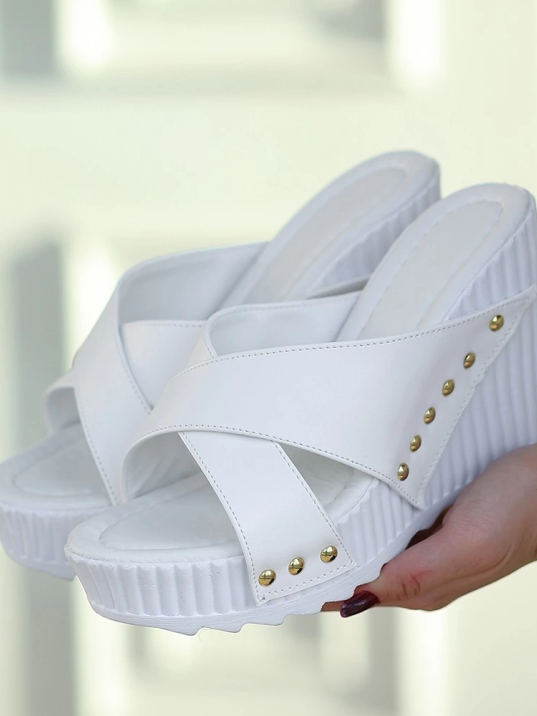 Aless Beyaz Cilt Dolgu Topuk Terlik