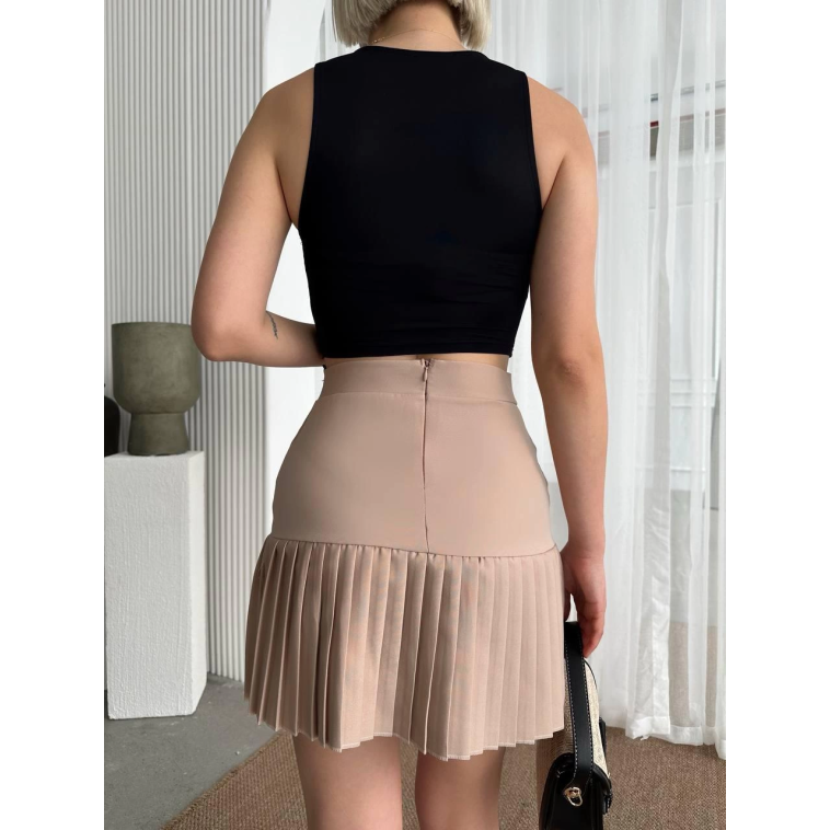 Altı pliseli mini etek Altı pliseli mini etek