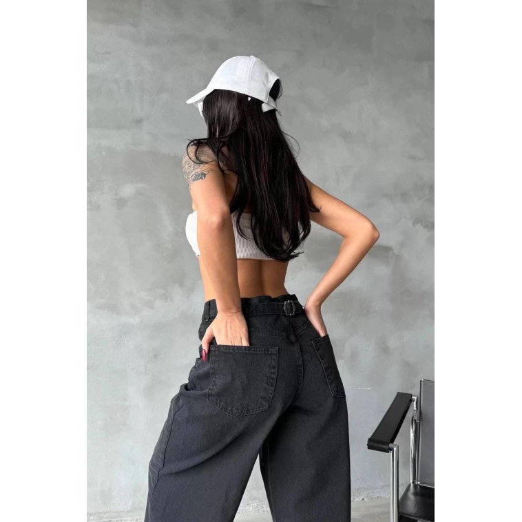 Arkadan tokalı jeans pantolon Siyah Arkadan tokalı jeans pantolon Siyah