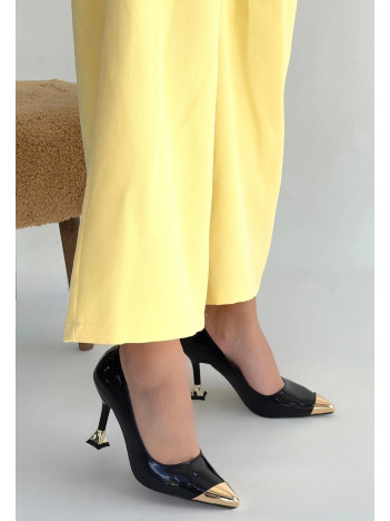 Artem Siyah Rugan Topuklu Ayakkabı Artem Siyah Rugan Topuklu Ayakkabı