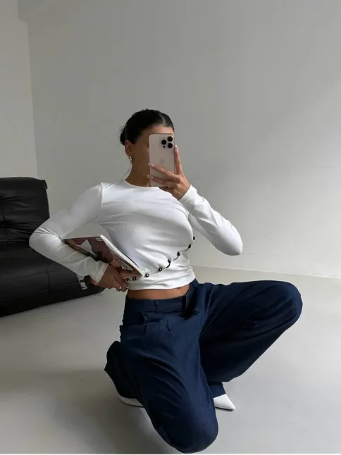 Asimetrik Alt Detaylı Bluz Beyaz