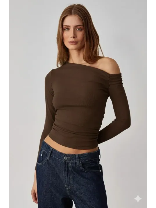 Asimetrik Yaka Bluz Kahve Pt Asimetrik Yaka Bluz Kahve Pt