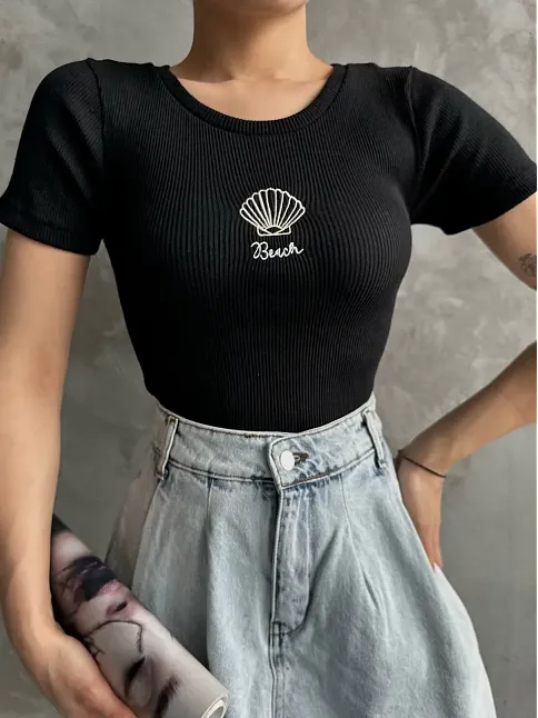 Bac Nakışlı Bluz