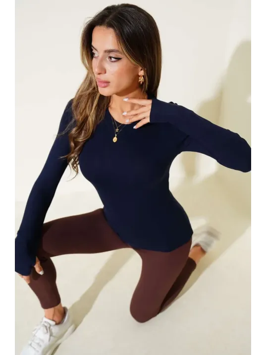 Basic Parmak Geçirme Detaylı Bluz Lacivert T4266