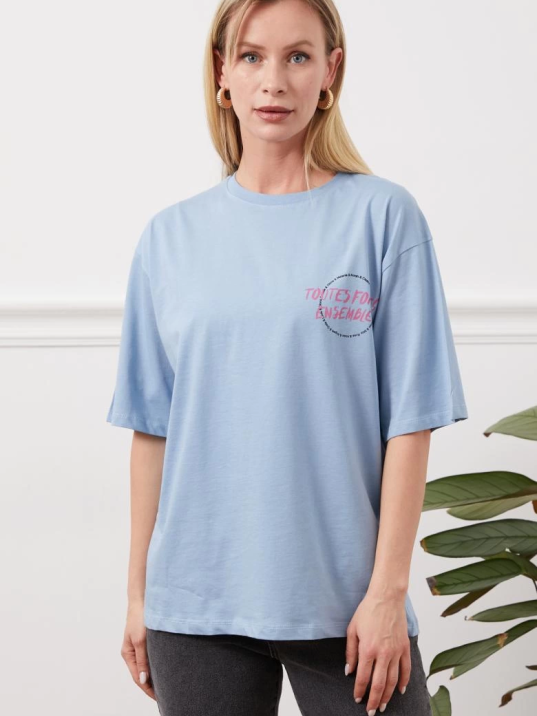 Baskılı tişört mavi Baskılı tişört mavi