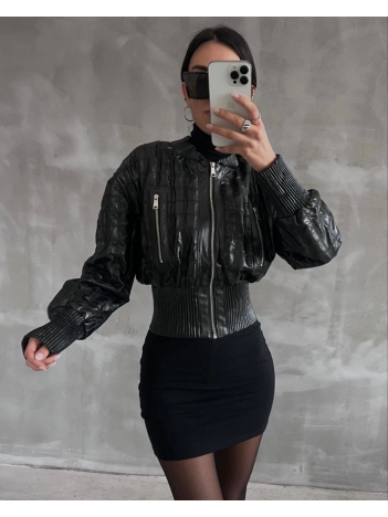 Beli büzgülü crop deri ceket siyah Beli büzgülü crop deri ceket siyah