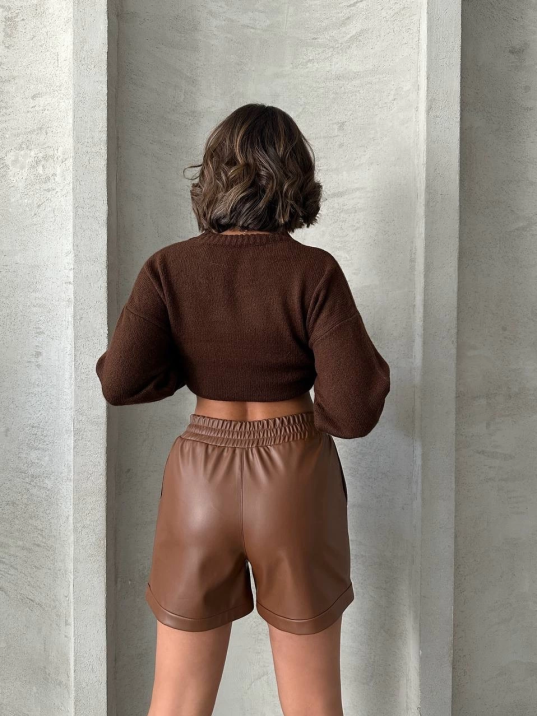 Beli lastikli çıtçıtlı deri şort kahve w241007 Beli lastikli çıtçıtlı deri şort kahve w241007