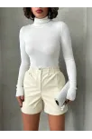 Beli Lastikli Çıtçıtlı Deri Şort Krem W241007