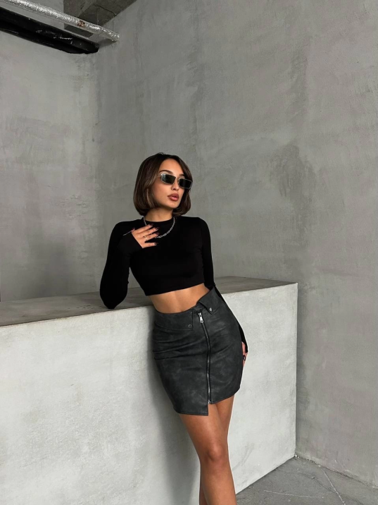 Beli pervazlı fermuarlı eskitme deri etek w24431 Beli pervazlı fermuarlı eskitme deri etek w24431