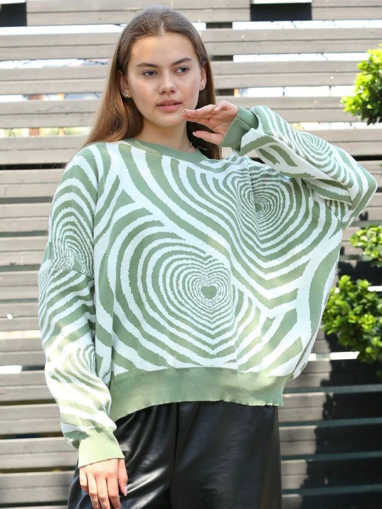 Beyaz kalp çizgili kazak mint Beyaz kalp çizgili kazak mint