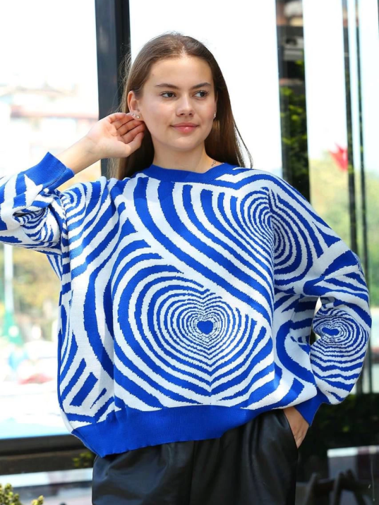 Beyaz kalp çizgili kazak saks mavisi Beyaz kalp çizgili kazak saks mavisi