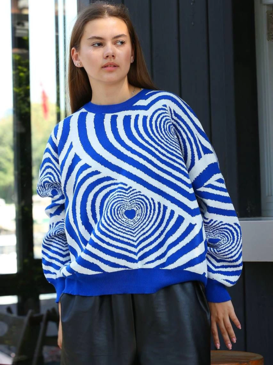 Beyaz kalp çizgili kazak saks mavisi Beyaz kalp çizgili kazak saks mavisi