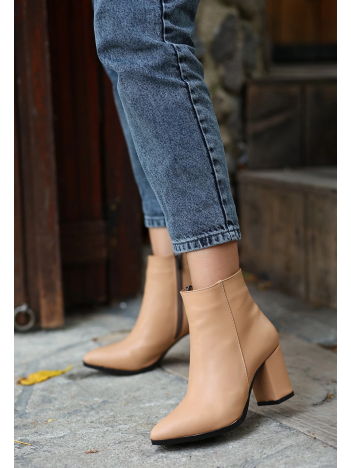 Biya Krem Cilt Topuklu Bot