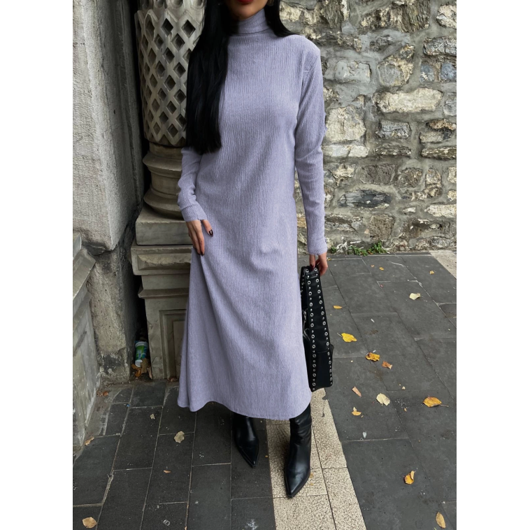 Boğazlı kalın bürümcük uzun elbise gri Boğazlı kalın bürümcük uzun elbise gri