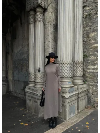 Boğazlı Kalın Bürümcük Uzun Elbise Vizon