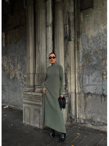 Boğazlı kalın bürümcük uzun elbise yeşil