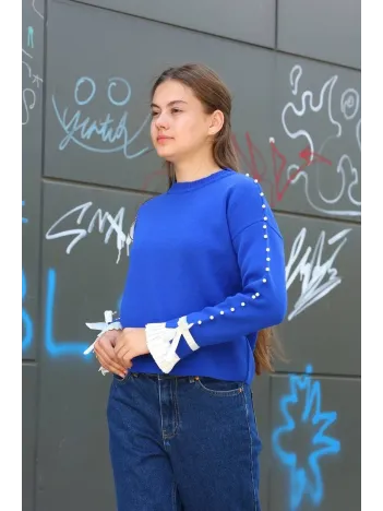 Boncuklu Bile Detaylı Kazak Saks Mavisi Boncuklu Bile Detaylı Kazak Saks Mavisi